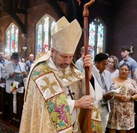 Bishop crop
